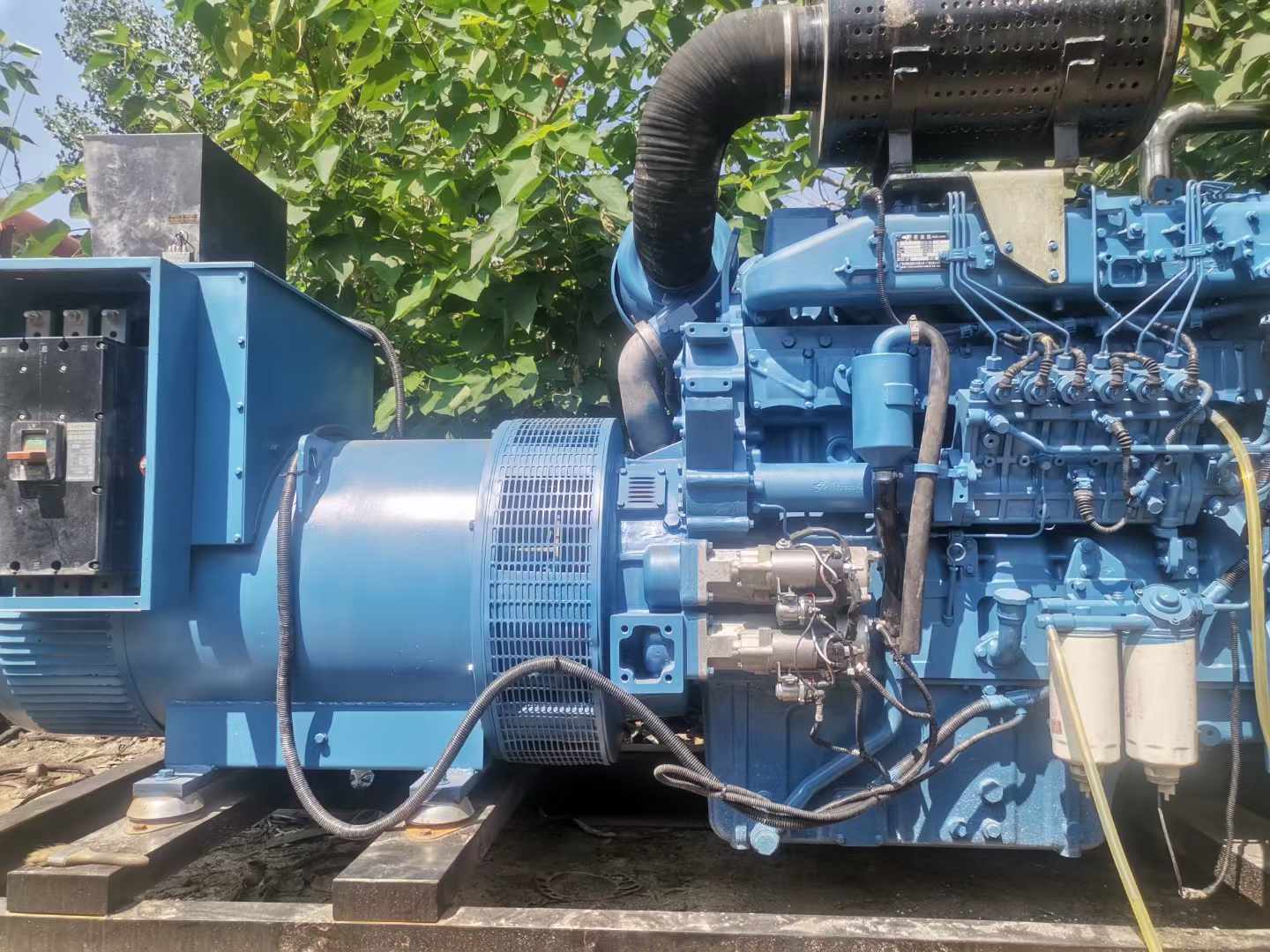 乐亭详细说明降低 800kW 柴油发电机输出电流波动的方法